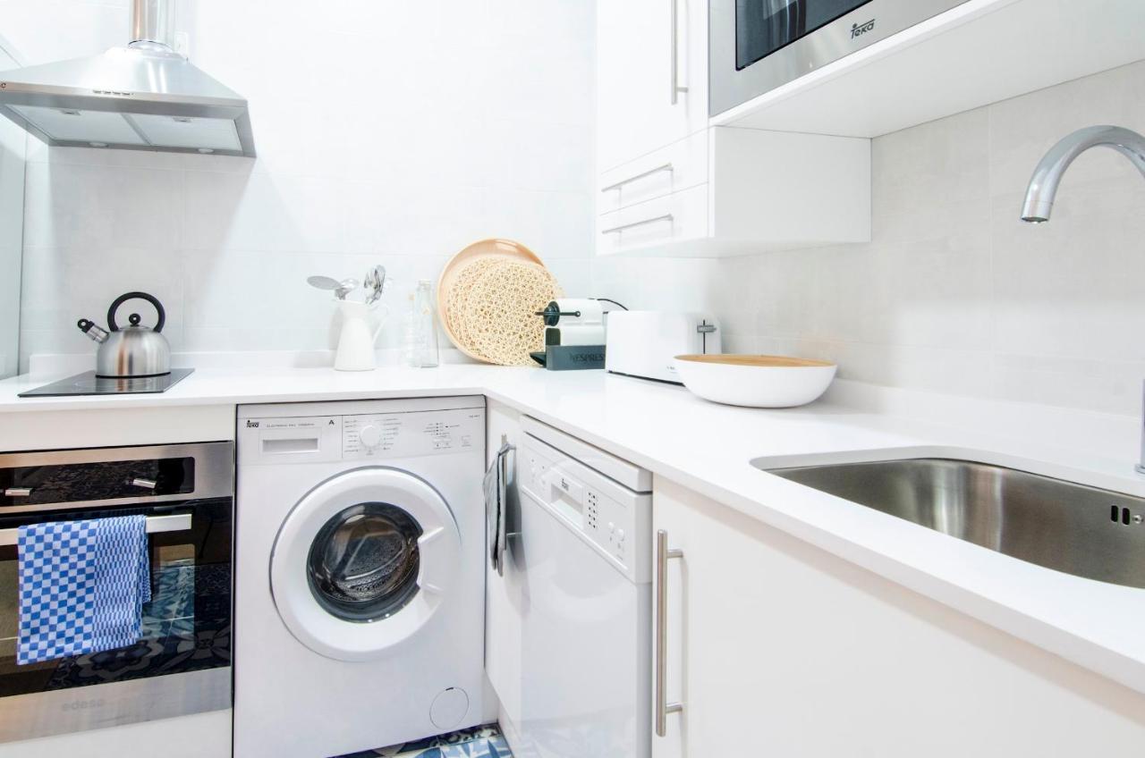 Comfy And Centric- 2bd 1bth- Espoz Y Mina Apartment Madrid